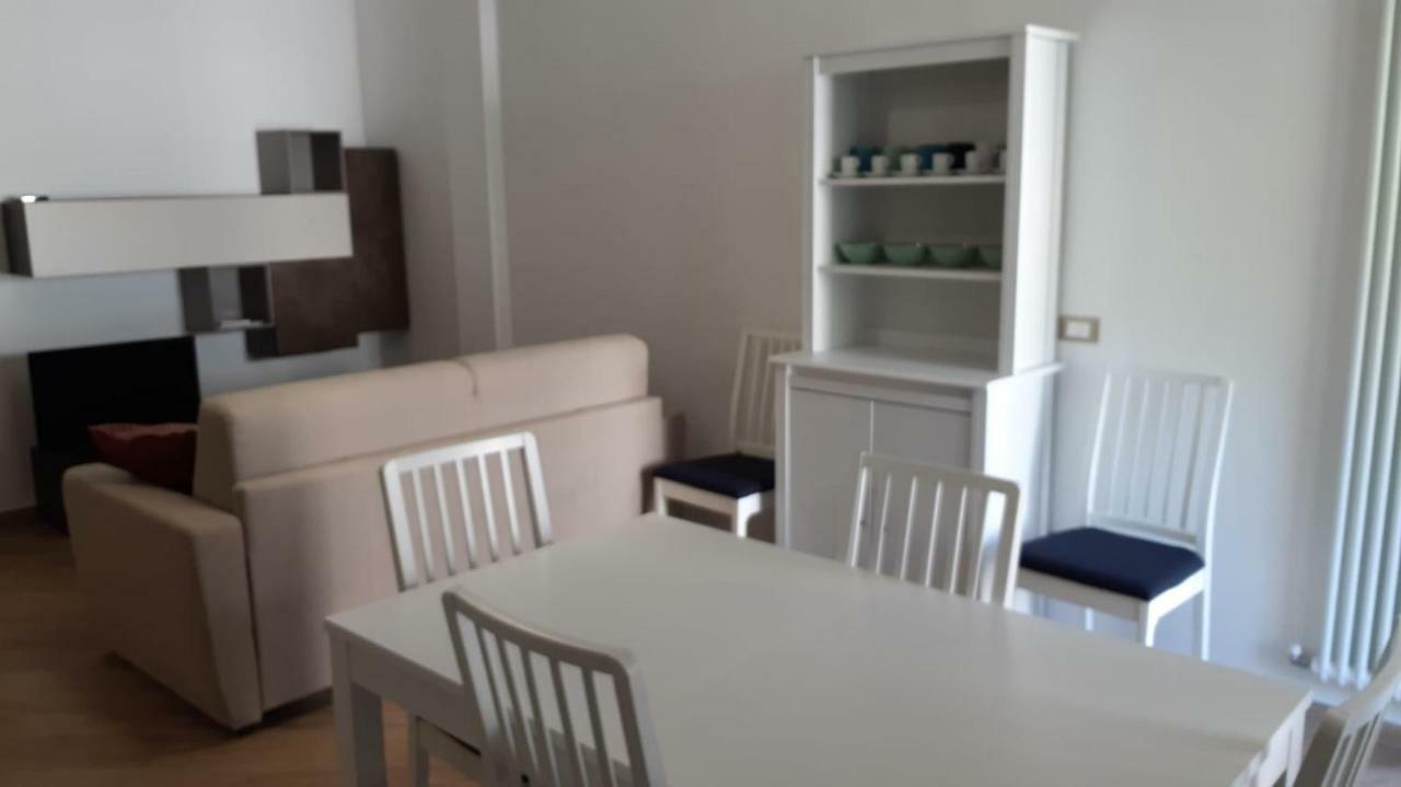 Apartament Minerva Deiva Marina Zewnętrze zdjęcie
